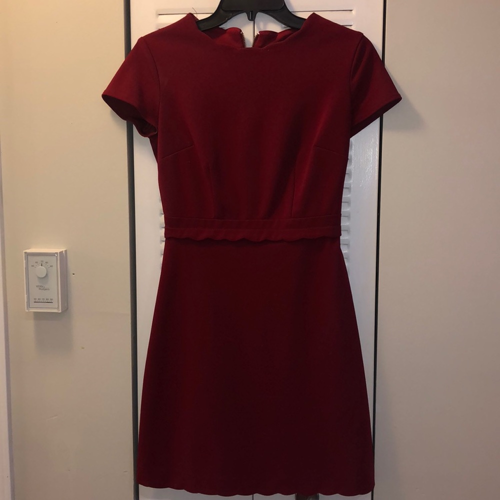 Scalloped maroon tshirt dress